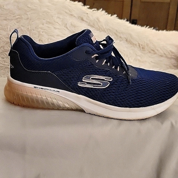 Sketchers  Light Weight Blue Sneakers, Sz 81/2 - Picture 3 of 8